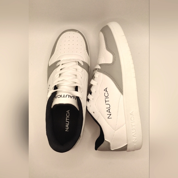 Nautica Sneakers Y. Size 5 New - Picture 3 of 8